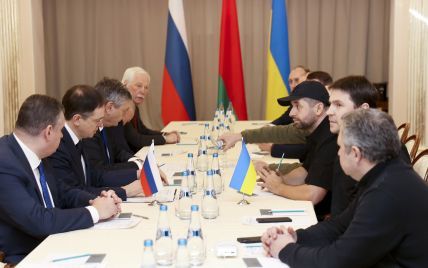 Переговори з РФ: чи був би мир, якби Україна погодилася на вимоги Росії навесні 2022-го